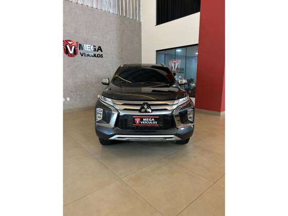 MITSUBISHI PAJERO SPORT 2.4 16V MIVEC TURBO DIESEL HPE AWD AUTOMÁTICO